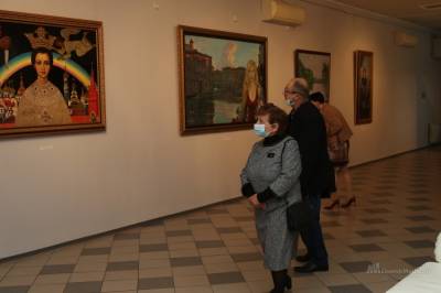 В Липецке открылась выставка Ильи Глазунова