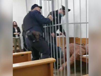 Беларуский политзек попытался покончить с собой в зале суда: Если не признаю вину, будут дела против родных и соседей