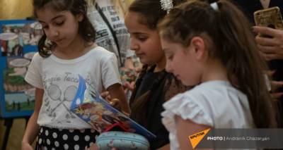 Армянские дети будут учить русский с Грибоедовым: в Ереване издан букварь-комикс