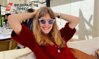 «Площадь Красная видна»: заботливая Водянова привезла бабушку в шикарный отель