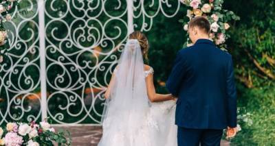 "Не отнимай детство" - в Грузии стартовала кампания против ранних браков