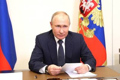 Путин предложил расширить программы поддержки многодетных семей