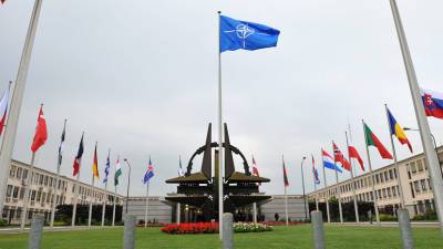 Лавров отметил готовность России возобновить деятельность совета с НАТО