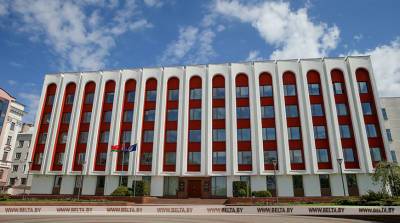 МИД Беларуси с зарубежными посольствами провел благотворительную акцию "Разам з дзецьмі"