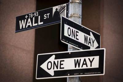 Уолл-стрит торгуется разнонаправленно, Dow прибавил 100 пунктов