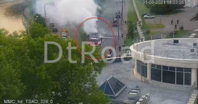 Белый дым: авто загорелось в районе Лефортовского тоннеля в Москве