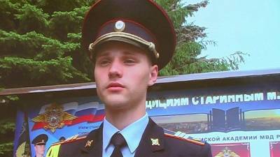 В Омске награжден курсант Академии МВД, который спас ребенка из рук неадекватного человека