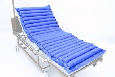 Как выбрать функциональную кровать и матрас для профилактики пролежней у лежачих больных