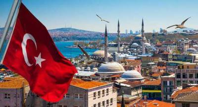 Турция изменила правила въезда для украинских туристов