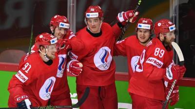 Поле для экспериментов: сборная России играет с командой Белоруссии на ЧМ по хоккею