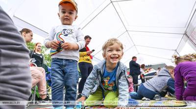 Белорусский детский фонд провел 1 июня по всей стране благотворительные мероприятия