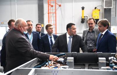 Губернатор Игорь Руденя, президент и гендиректор АО «Трансмашхолдинг» посетили производственные площадки в Тверской области