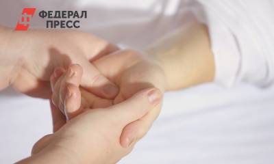Россиянам объяснили, как определить развитие диабета по коже на руке
