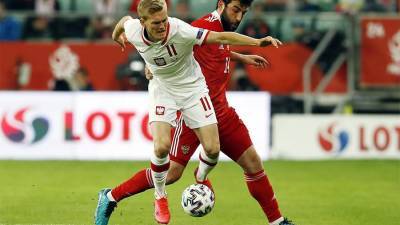 Россия и Польша обменялись голами в первом тайме