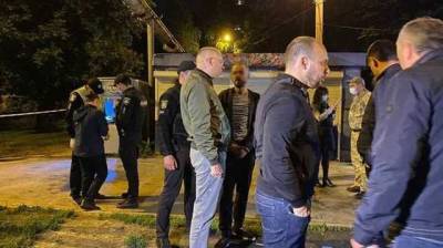 В Харькове мужчина бросил взрывчатку в толпу: трое пострадавших