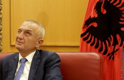 Албания - Парламент Албании объявил импичмент президенту страны - interfax.ru - Москва