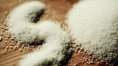 The Washington Post назвала преимущества и недостатки уменьшения соли в рационе