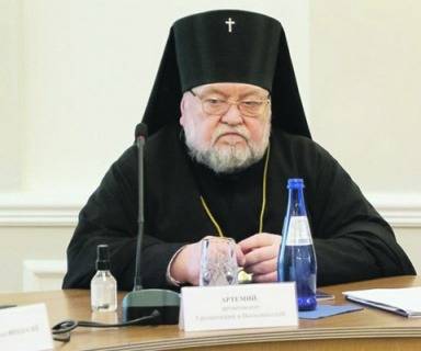 В Белоруссии сняли архиепископа с должности за критику власти