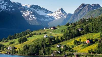 Турист из Норвегии транслировал свое падение с горы в прямом эфире