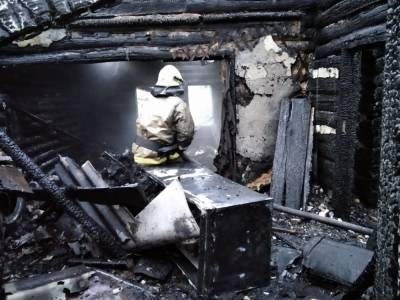 Ночной пожар в Башкирии унес жизни мужчины и его маленькой дочери