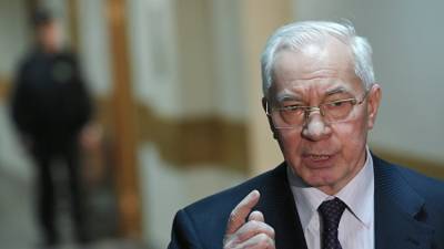 Экс-премьер Украины рассказал о "перспективах" войны России и Украины