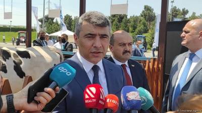 В Азербайджане возобновят работу все сельскохозяйственные ярмарки - министр