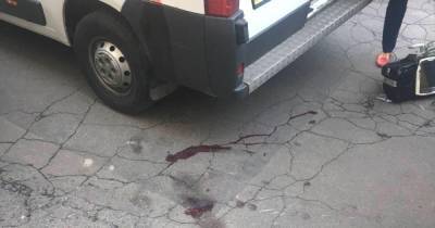 В Ровно мужчина жестоко избил сестру, а потом разбился насмерть о крышу скорой помощи (ФОТО)