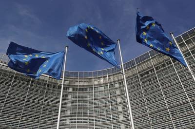 Европарламент высказался за временную отмену патентов на вакцины