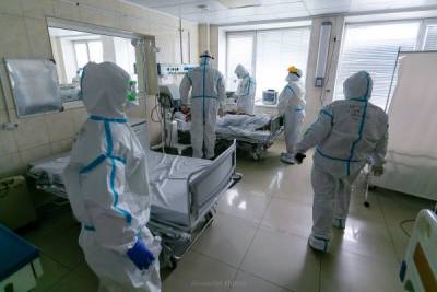 Скачок заражений коронавирусом в России за сутки достиг 11 699 случаев