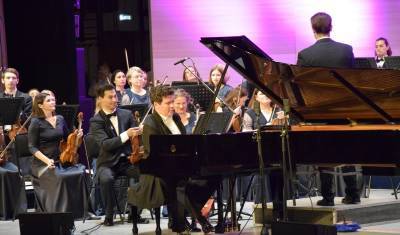 Известный пианист Денис Мацуев выступил в Уфе с благотворительным концертом