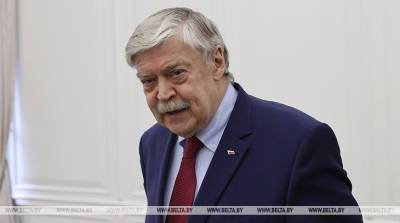 "Случай отключения разума" - посол Лукьянов прокомментировал инцидент с белорусским флагом в Риге