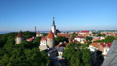 Власти Эстонии ослабляют карантинные меры