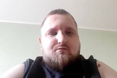 Андрей Афанасьев - Неизвестные избили писавшего о чеченском клубе «Ахмат» журналиста - lenta.ru - Благовещенск