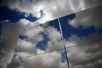 First Solar строит крупнейший в США завод солнечных панелей
