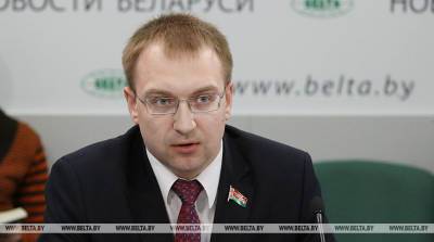 Беларусь выстоит и дальше будет развиваться - Клишевич