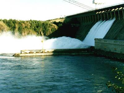 Узбекистан и Таджикистан подписали соглашение о строительстве двух ГЭС на реке Зарафшан