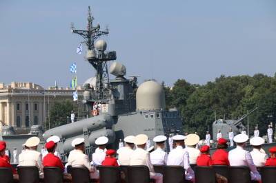 На празднование Дня ВМФ Петербург потратит 27 миллионов рублей