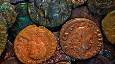Археологи обнаружили редкий клад серебряных монет в Польше