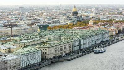 В Петербурге вводят дополнительные ограничения из-за пандемии