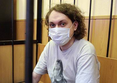 Суд арестовал блогера Хованского на два месяца