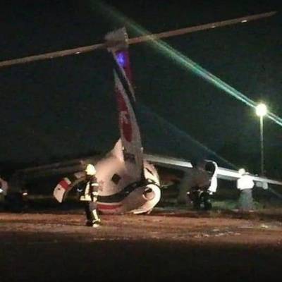 12 человек погибли при крушении военного самолета в Мьянме
