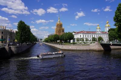 В Петербурге начали реставрировать Колокольню Николо-Богоявленского собора