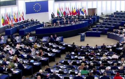 Европарламент принял резолюцию по Беларуси - от санкций до отключения SWIFT-платежей