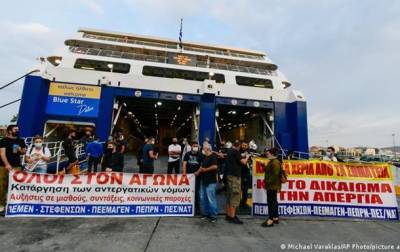 В Греции началась забастовка против сокращения рабочей недели