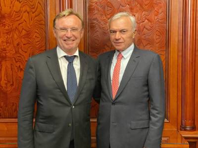 Виктор Рашников договорился о расширении сотрудничества с «КамАЗом»