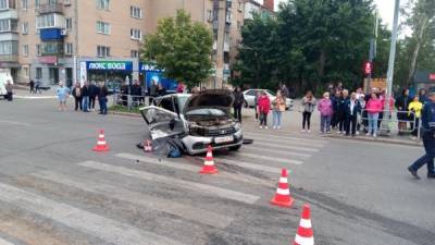 В ДТП с пятью машинами в Челябинске погибла женщина