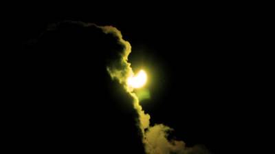 Российским спутникам удалось заснять кольцеобразное солнечное затмение