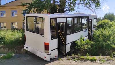 Число жертв ДТП с автобусом на Урале в Свердловской области выросло до семи человек