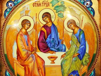 День Святой Троицы: когда отмечается праздник, традиции и запреты