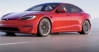 Tesla представила свой самый быстрый электромобиль Model S Plaid